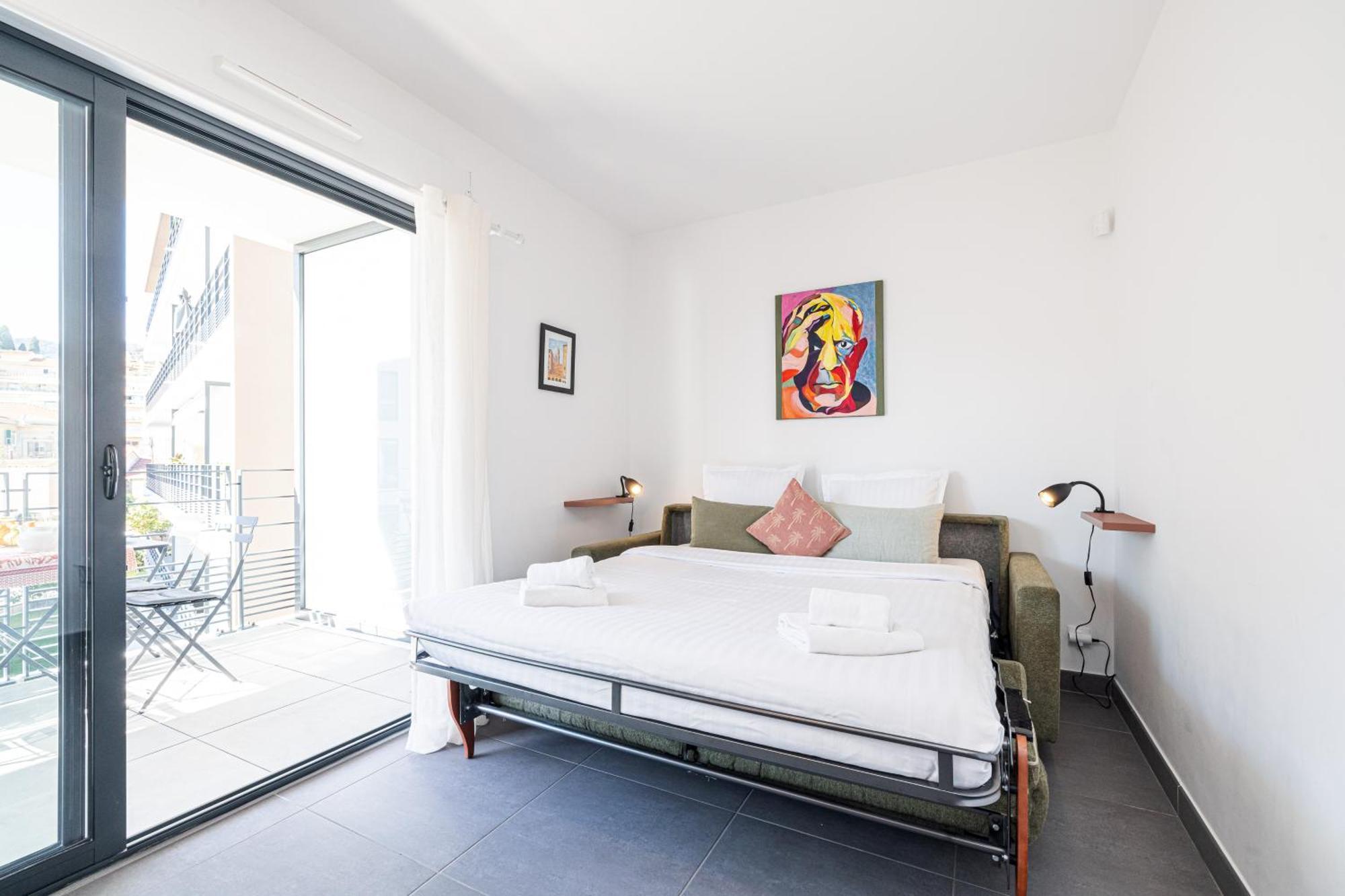 Queen Riviera : Climatisation, Parking, Terrasse مينتون المظهر الخارجي الصورة